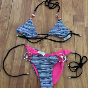 Beach Bunny pre-loved bronze bikini